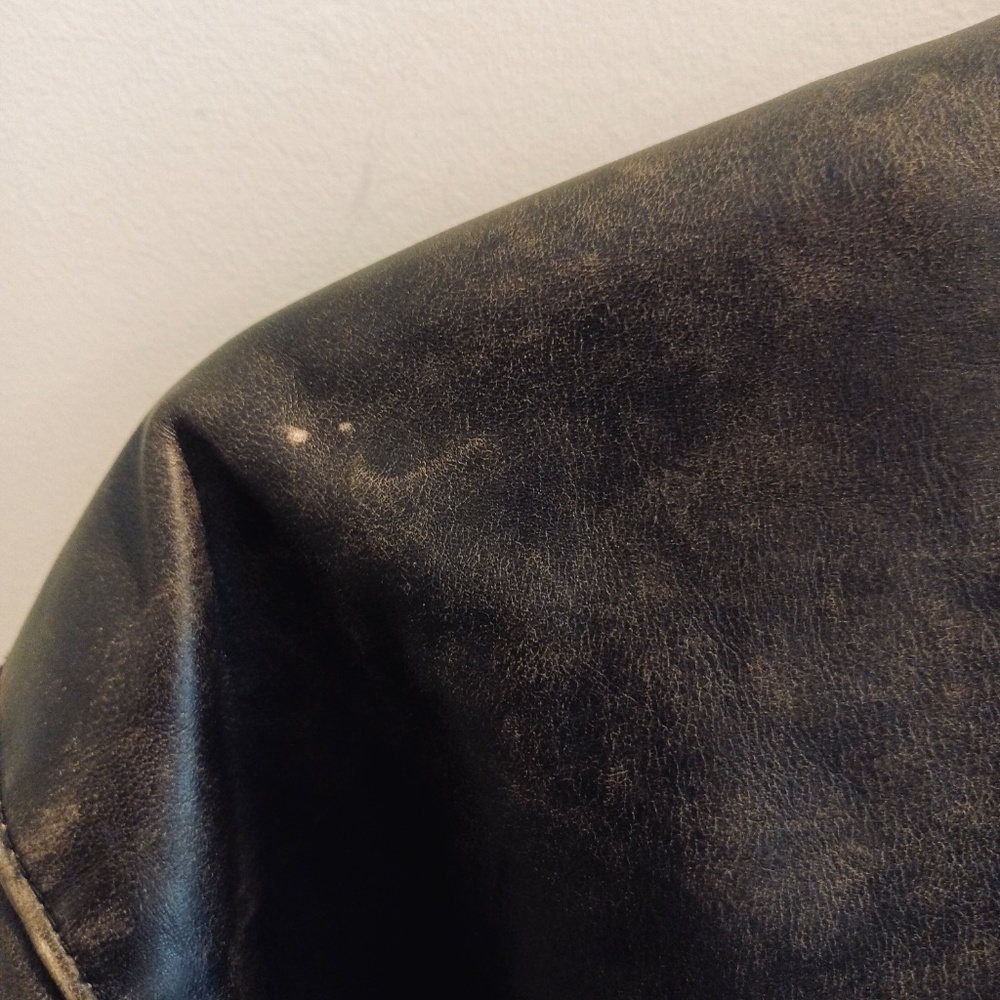 Banana Republic Men's Leather Jacket - Picture 6 of 8